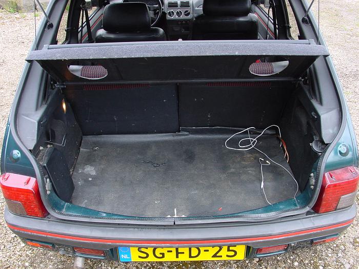 205 GTi (32)